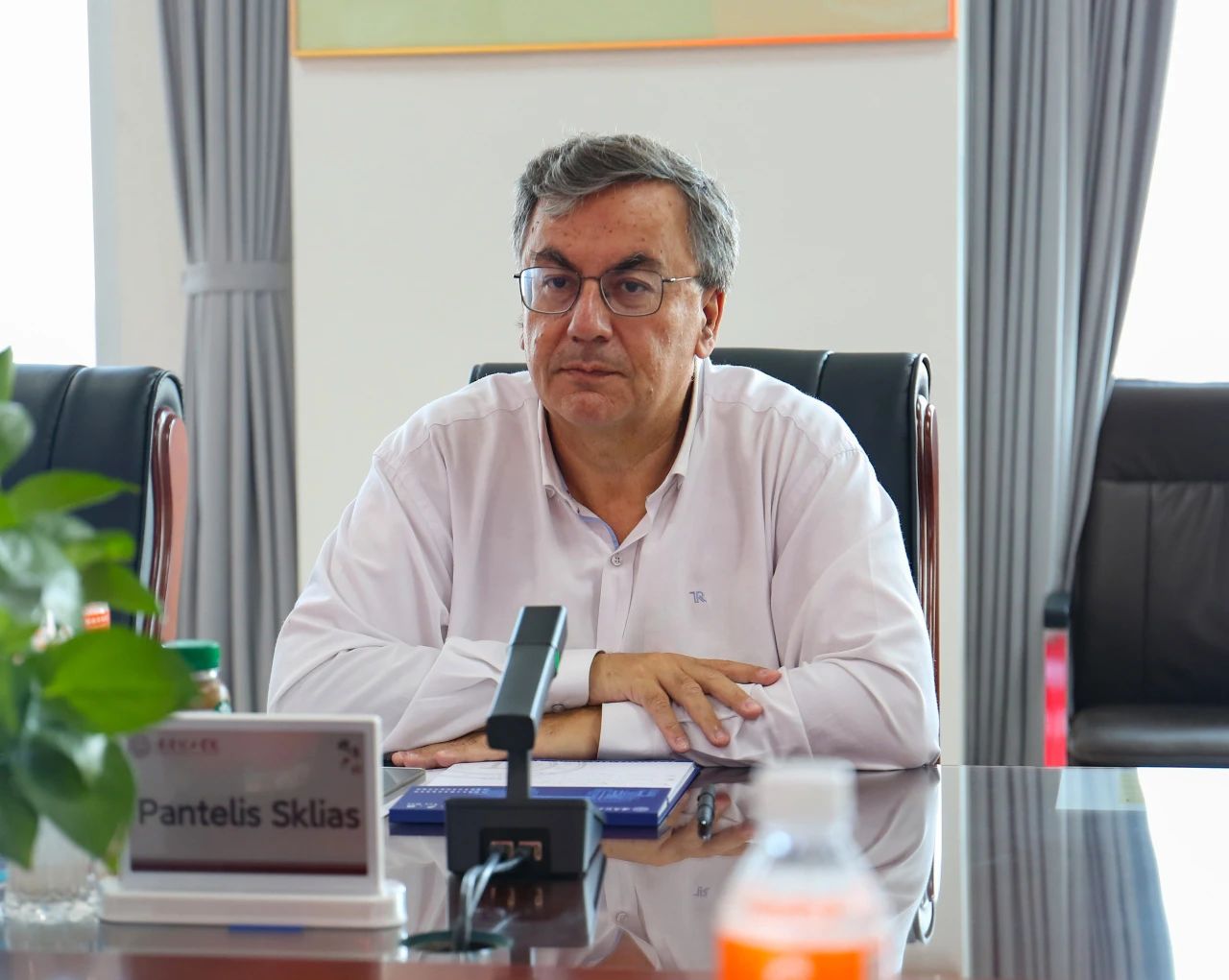 塞浦路斯那波勒斯大学校长一行再度访问必赢242net官网