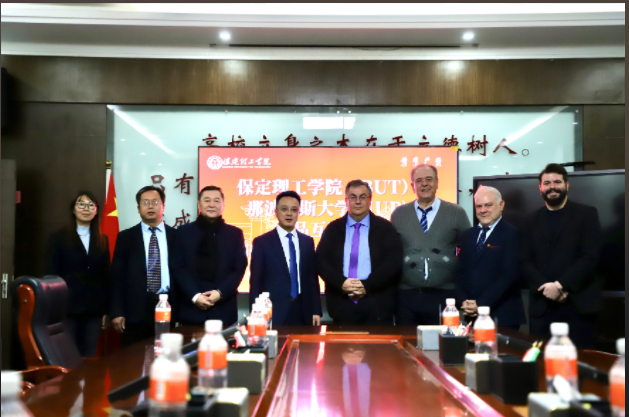 塞浦路斯 - 那波勒斯大学教育质量评估组来必赢考察