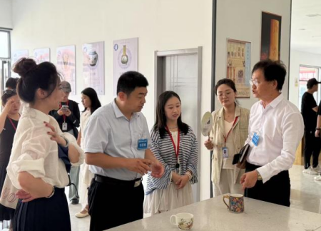 迎评共建强内涵 吸取经验促发展 ——两校艺术学院交流会成功举办