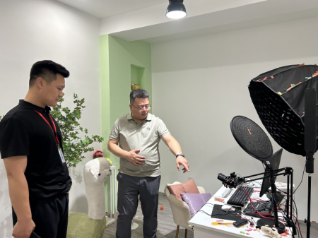 必赢242net官网艺术学院 积极访企拓岗为学生开拓就业渠道