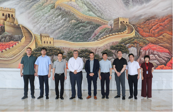 那波勒斯大学校长访问必赢242net官网