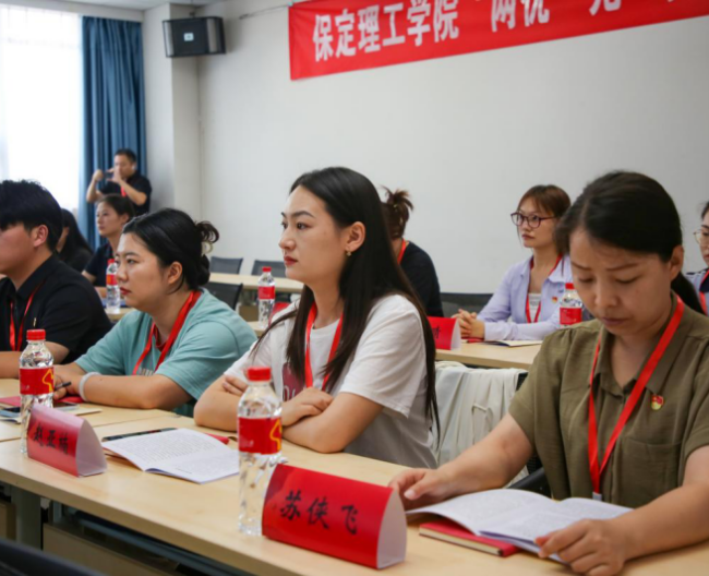 必赢242net官网组织优秀党员代表赴红旗渠精神培训基地学习