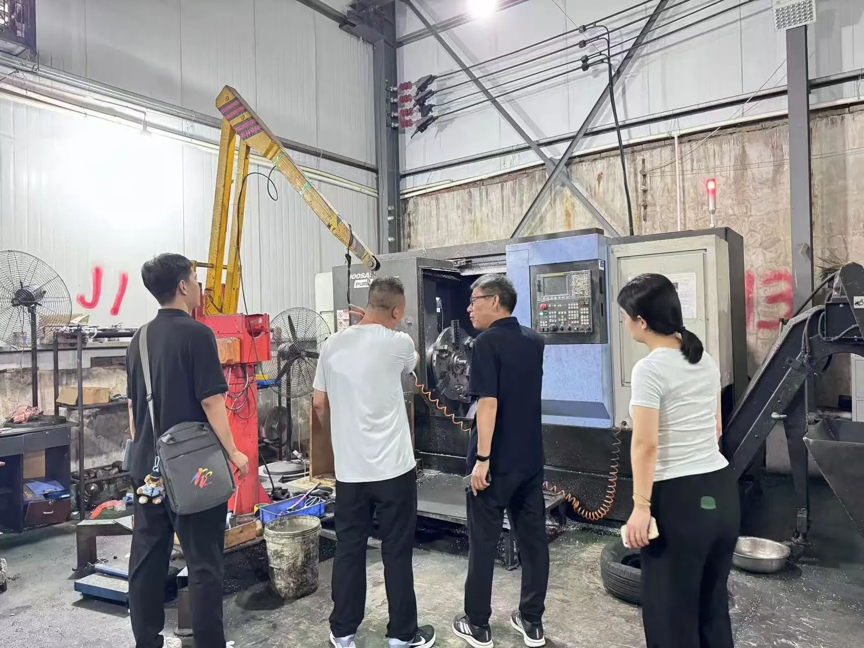 校企协同育才 共筑发展新篇——我院赴河北通久进出口贸易公司开展访企拓岗专项行动