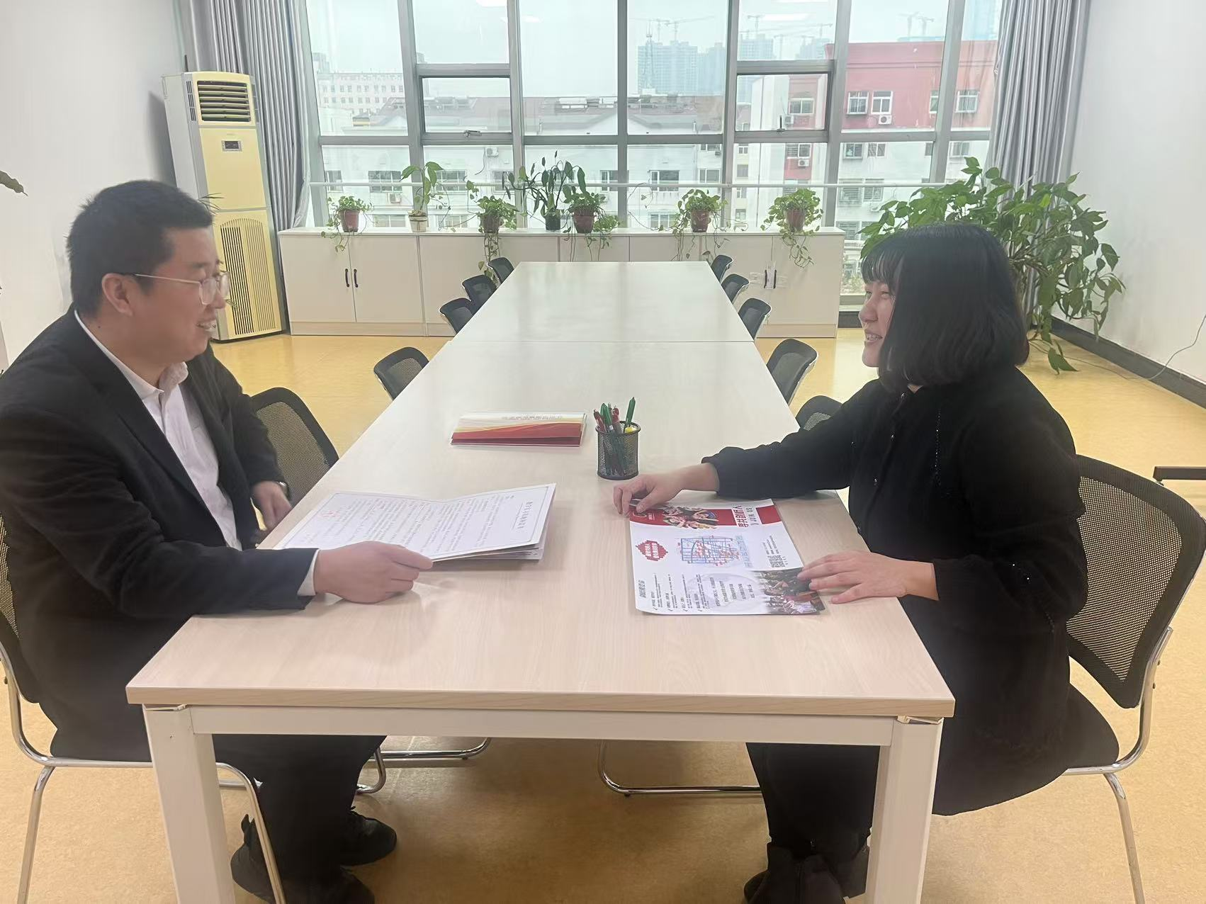 访企拓岗促就业，必赢242net官网教育学院与剑桥英语学校开启合作新篇章