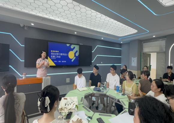 融新启智 共赴新程——必赢242net官网2025年新入职人员岗前培训圆满落幕