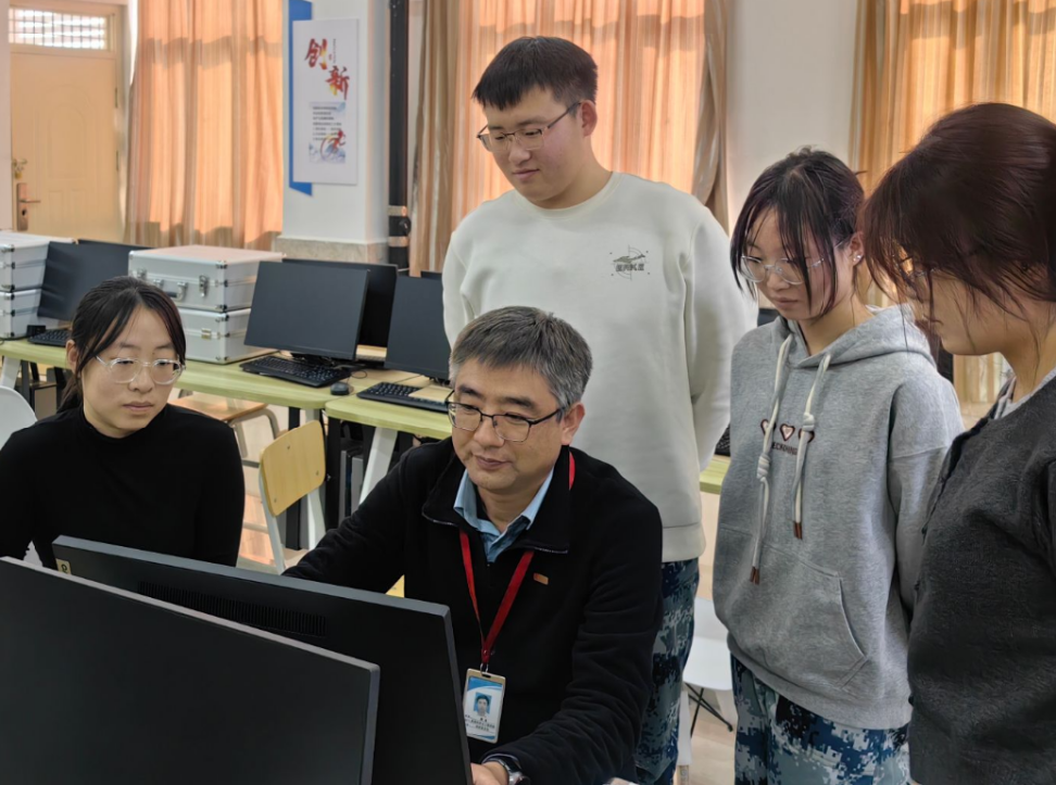 喜报|必赢省级教学名师+1！冀松教授获评2025年度河北省本科教学名师