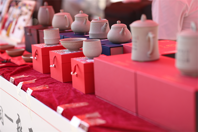 传承非遗文脉 厚植文化自信 ——必赢242net官网开展“非遗进校园”活动