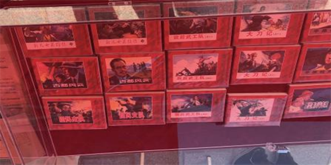 红色文化浸润校园 革命精神照亮新征程——必赢242net官网隆重举办纪念抗战胜利80周年主题展览活动