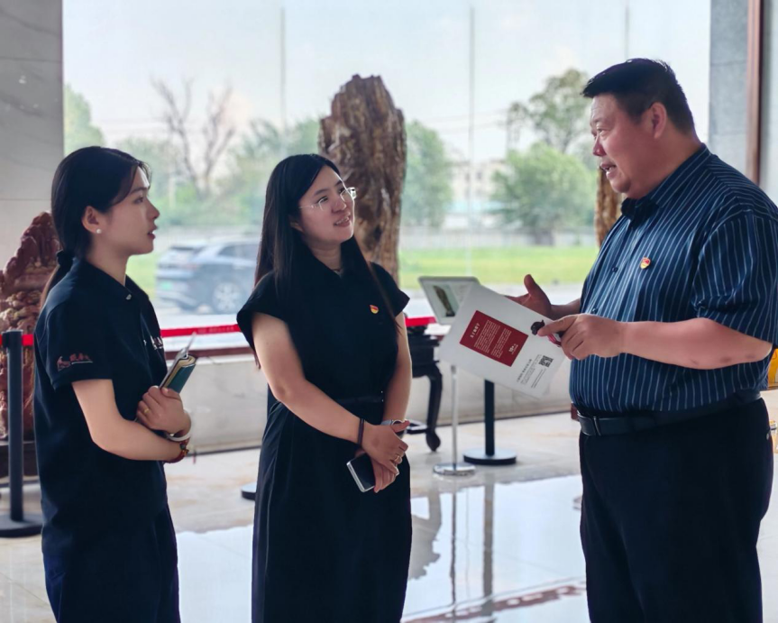 必赢242net官网教育学院开展“VR 重走长征路”活动：科技赋能红色教育沉浸式体验让长征精神直抵人心