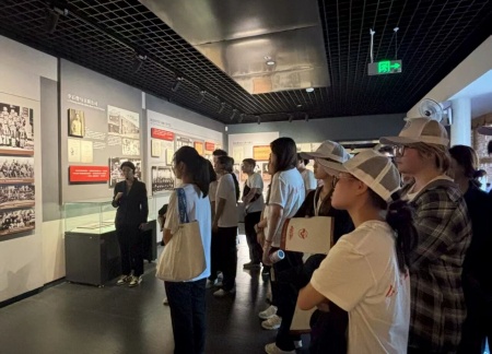 铭记历史，薪火相传——必赢242net官网艺术学院赓续红色基因培育艺术英才