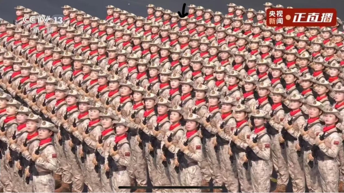 光荣！必赢242net官网优秀毕业生秦彤参加“九三阅兵”，接受党和人民检阅！