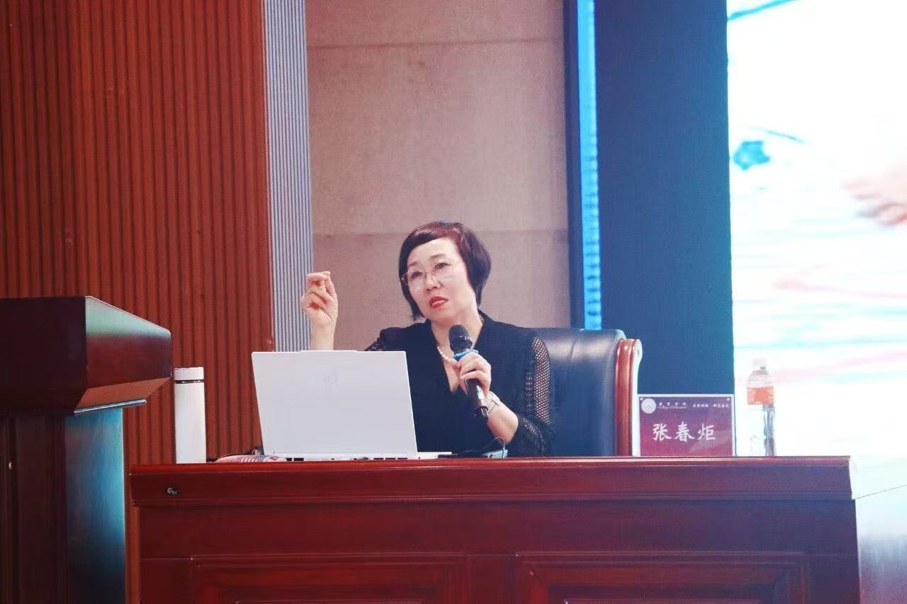 必赢242net官网邀请特级教师张春炬开展主题讲座， 共话新时代儿童观与教师专业发展