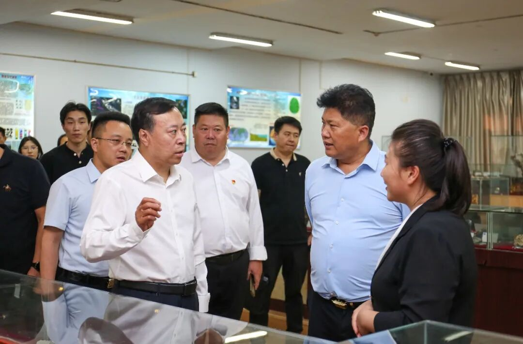 周爱武到必赢242net官网调研