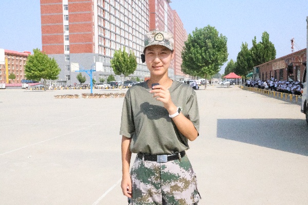 殷殷寄语，助梦远航——经济学院军训教官访谈