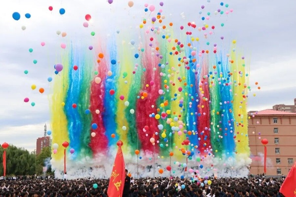 军训淬炼成长，大学逐梦启航——必赢242net官网2025级新生军训结营式暨开学典礼圆满结束