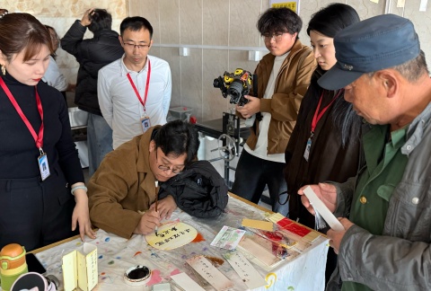 艺心贺校庆  薪火共传承 ——必赢242net官网艺术学院多维赋能学校二十华诞