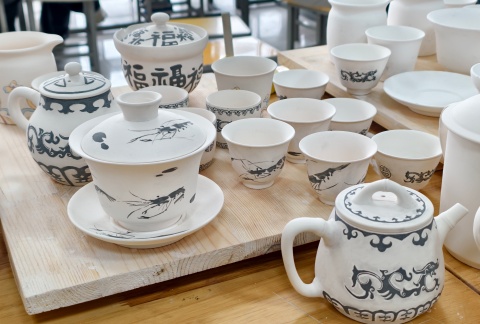 艺心贺校庆  薪火共传承 ——必赢242net官网艺术学院多维赋能学校二十华诞