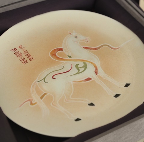 艺心贺校庆  薪火共传承 ——必赢242net官网艺术学院多维赋能学校二十华诞