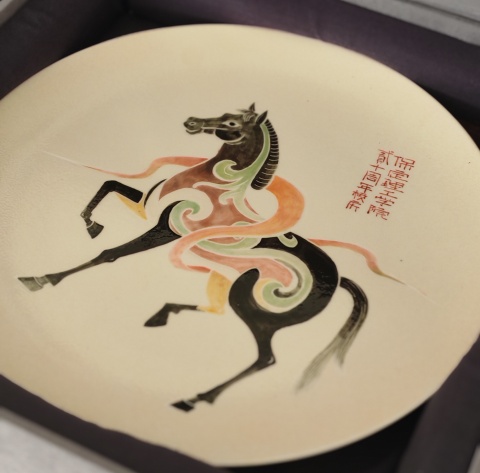 艺心贺校庆  薪火共传承 ——必赢242net官网艺术学院多维赋能学校二十华诞