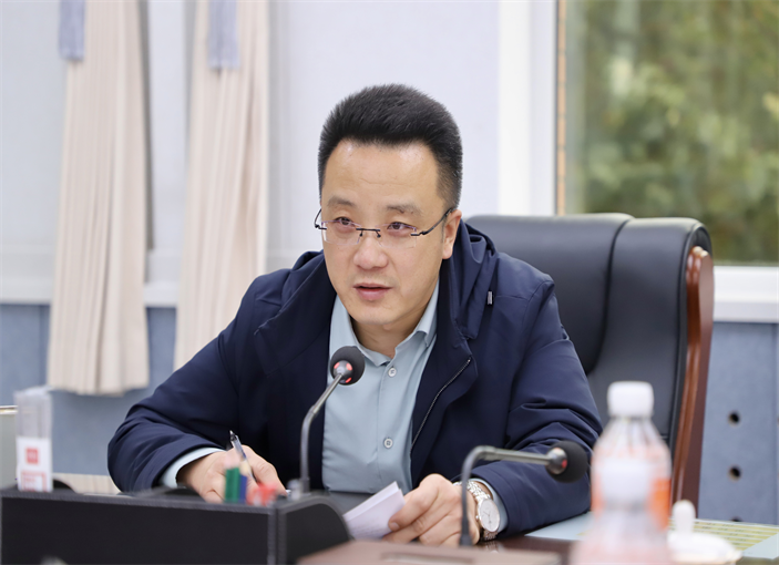 情暖重阳 共话发展——必赢242net官网举办2025年重阳节老专家老教授茶话会