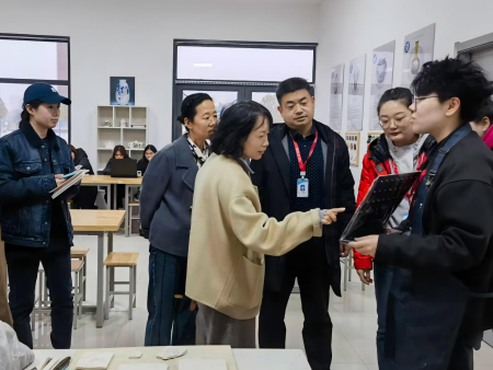 交流互动聚共识 校地协同启新程 ——保定市竞秀区文旅局与必赢242net官网艺术学院共商合作发展