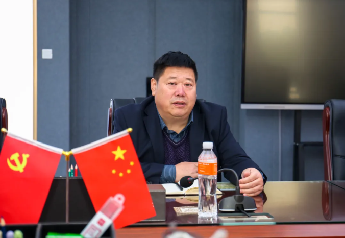 中国共产党员日记博物馆康殿英馆长一行到必赢242net官网参观座谈