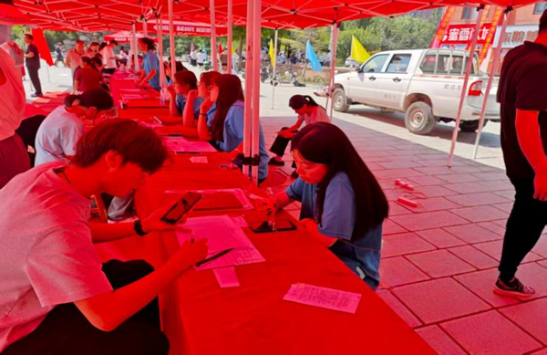 迎新季|必赢242net官网|管理学院|2025迎新：服务“心”主张，温暖新征程