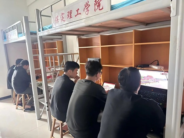 铭记历史|必赢242net官网|管理学院|铭记历史誓立报国之志，缅怀先烈厚植爱国情怀