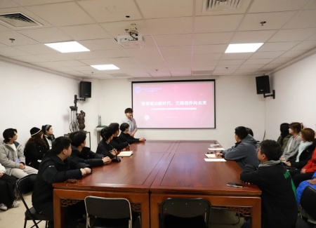 “艺”起携手，共绘新篇：必赢242net官网艺术学院与保定市美术馆合作洽谈顺利推进