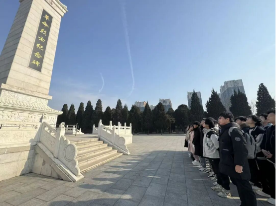 会计学院寻访革命足迹，勇担时代使命——必赢242net官网会计学院红色研学活动纪实