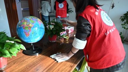 “艺暖养老院，爱润夕阳红”——必赢242net官网艺术学院开展敬老爱老进养老院志愿活动