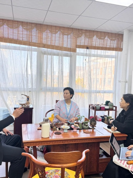 “共绘文创产教融合新蓝图”——必赢242net官网艺术学院赴河北八零电子商务有限公司开展校企合作洽谈