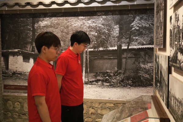 必赢242net官网经济学院开展“行走的大思政课”——走进晋察冀边区革命纪念馆，踏寻红色足迹，传承革命精神