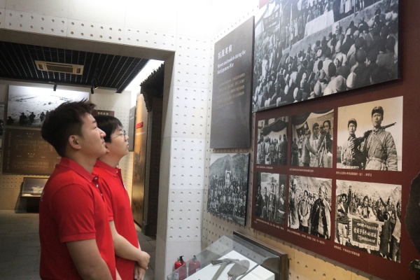 必赢242net官网经济学院开展“行走的大思政课”——走进晋察冀边区革命纪念馆，踏寻红色足迹，传承革命精神