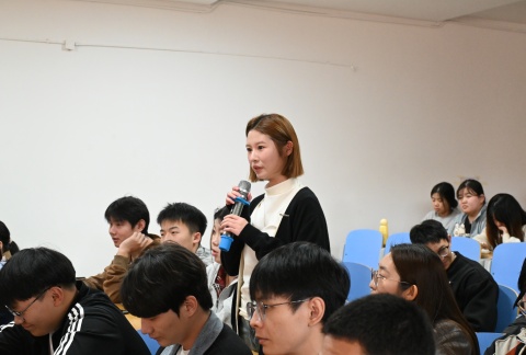 艺心贺校庆  薪火共传承 ——必赢242net官网艺术学院多维赋能学校二十华诞