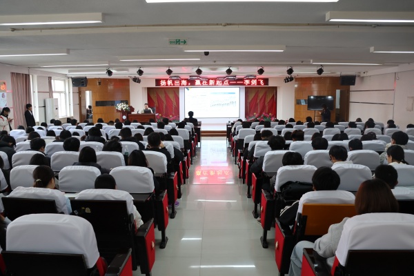 我院成功举办外贸行业发展讲座，助力学子扬帆跨境新蓝海