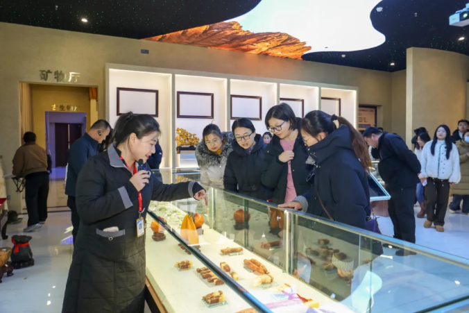 交流互鉴促提升 校际联动强党建——全市教育系统党务干部党建交流活动在必赢成功举办