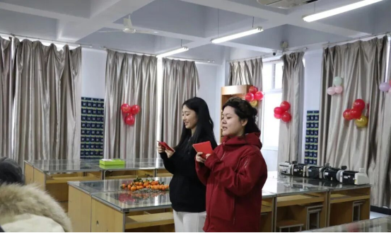 赓续初心启新程 凝心聚力谱华章——会计学院教职工元旦联欢会