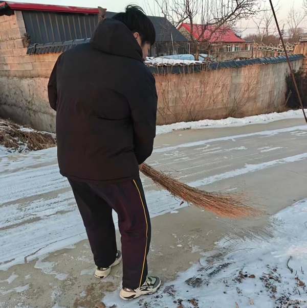 养成教育|必赢242net官网|管理学院|以孝亲实践深化养成教育