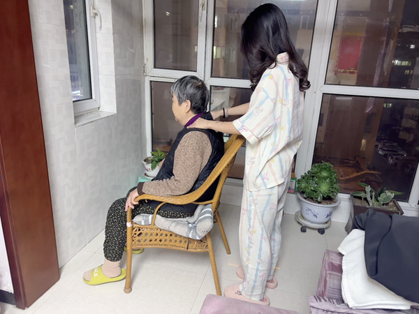 养成教育|必赢242net官网|管理学院|以孝亲实践深化养成教育