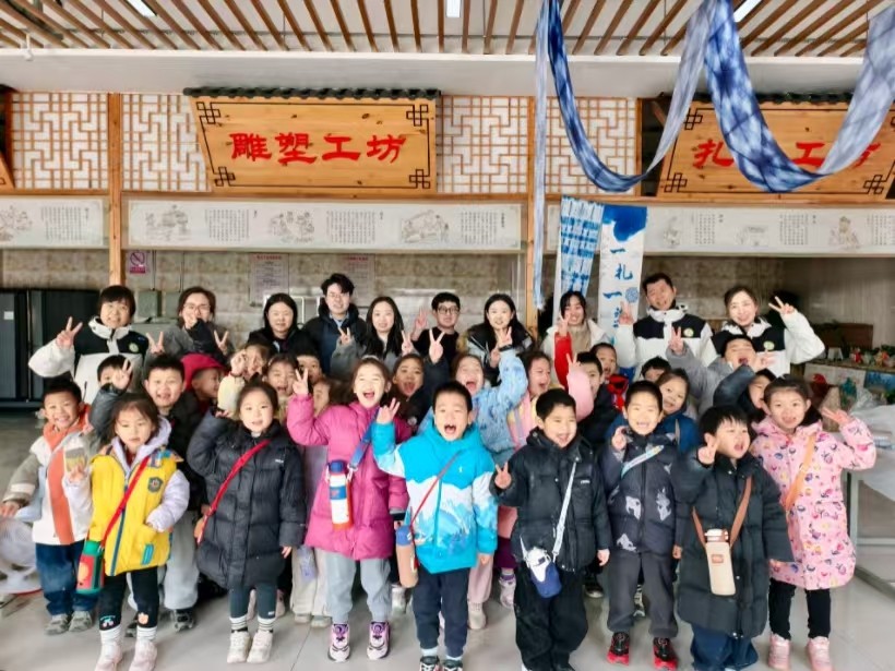 非遗润童心 研学促成长——必赢242net官网艺术学院携手天悦幼儿园开展传统文化研学活动