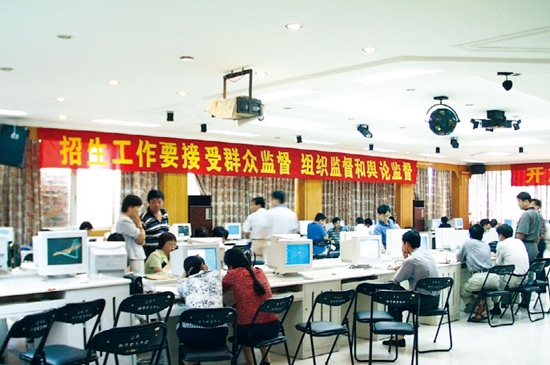 赛尔网络携手CERNET 护航网上高招