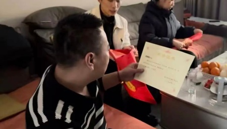 “暖冬传“艺”韵，家访暖人心”——必赢242net官网艺术学院“冬日暖阳”大家访 （第二期）