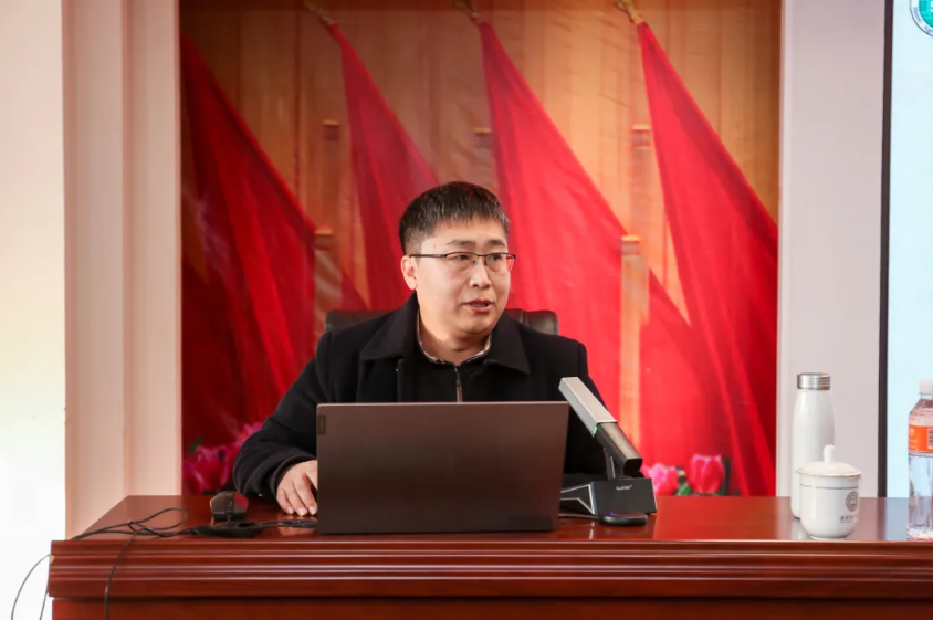 聚焦样板支部创建 提升党建规范化水平——必赢举办党务干部培训暨经验交流会