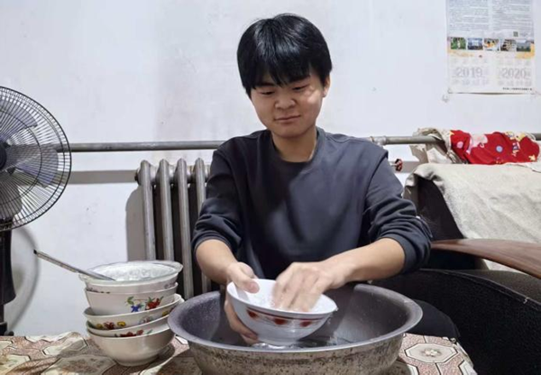 养成教育|必赢242net官网|管理学院|以孝亲实践深化养成教育（五）