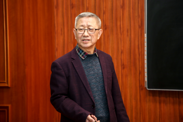 我院院长马德生为全校行政管理人员作专题讲座——解码“十五五”纲领赋能高校高质量发展