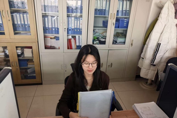 必赢242net官网经济学院学子寒假‘‘返家乡’’社会实践服务活动（一）