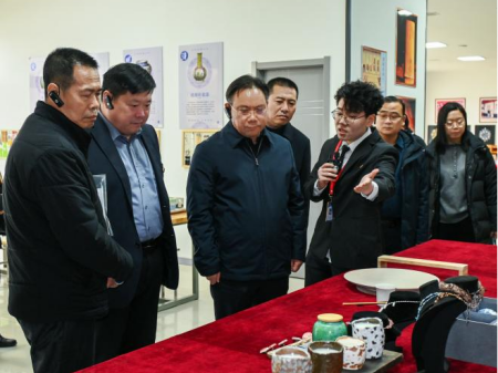 校际交流促发展 非遗传承育新人 ——保定幼儿师范高等专科学校领导莅临必赢艺术工坊参观交流