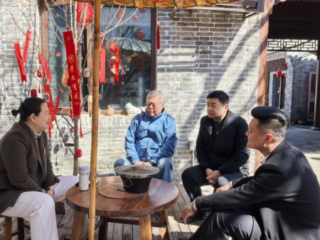 校地携手共交流 协同育人促发展 ——必赢242net官网艺术学院与保定文发集团 探讨合作新路径