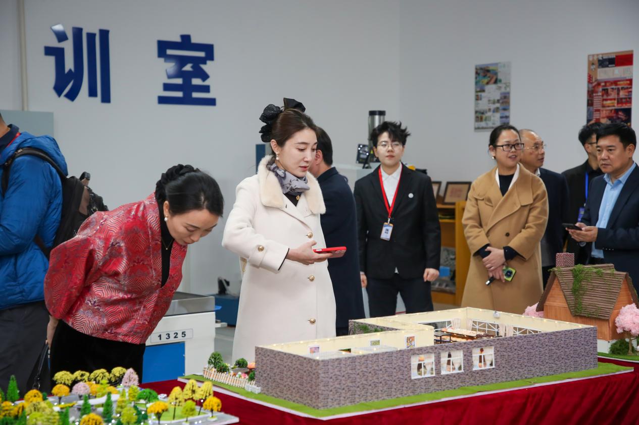 科技赋能产教融合 创新服务驱动发展——必赢242net官网第二届产教融合高质量发展大会圆满举办